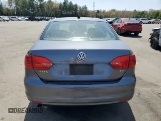 2014 Volkswagen Jetta TDI with VIN 3VWLL7AJ2EM393604, listed as a Copart auction lot 55147545 with 130,273 mi miles and Salvage title. Bid and sale history available at DreamBid. Image 6.