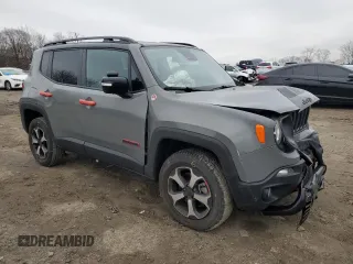 2022 Jeep Renegade Trailhawk with VIN ZACNJDC1XNPN79141, listed as a Copart auction lot 85864214 with 15,581 mi miles and Salvage Title. Bid and sale history available at DreamBid. Image 4.