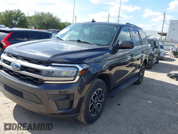 2024 Ford Expedition XLT with VIN 1FMJU1J82REA54818, listed as a IAAI auction lot 42785765 with 33,983 mi miles and . Bid and sale history available at DreamBid. Image 6.