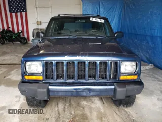 2001 Jeep Cherokee Sport with VIN 1J4FF48S81L620370, listed as a Copart auction lot 61663745 with 158,512 mi miles and Clean title. Bid and sale history available at DreamBid. Image 5.