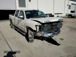 2013 Chevrolet Silverado 1500 LT with VIN 3GCPCSE04DG158370, listed as a Copart auction lot 42423605 with 228,084 mi miles and Salvage Title. Bid and sale history available at DreamBid. Image 10.