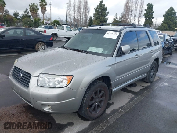 2007 Subaru Forester X w/Premium Pkg with VIN JF1SG65667H741033, listed as a IAAI auction lot 41920789 with 204,150 mi miles. Bid and sale history available at carsss.com. Image 6.