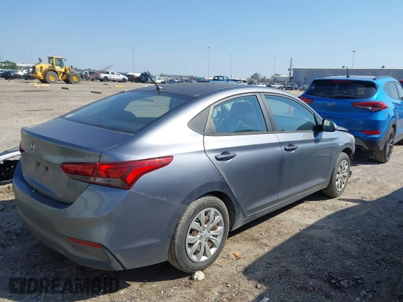 2018 Hyundai Accent SE z VIN 3KPC24A37JE015594, wystawiony jako IAAI lot #41700013 z przebiegiem 78 478 mil mil oraz . Historia ofert i sprzedaży dostępna na DreamBid. Obrazek 4.