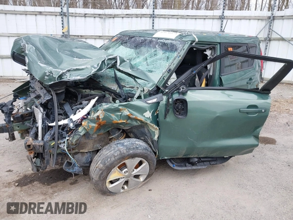 2014 Kia Soul with VIN KNDJN2A20E7025089, listed as a IAAI auction lot 42070974 with Not Provided miles and . Bid and sale history available at DreamBid. Image 16.