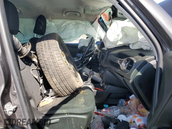 2020 Jeep Renegade Latitude with VIN ZACNJABB6LPL16750, listed as a Copart auction lot 55973875 with Not provided miles and Salvage title. Bid and sale history available at DreamBid. Image 7.