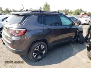 2018 Jeep Compass Trailhawk with VIN 3C4NJDDB8JT307863, listed as a Copart auction lot 66038444 with 46,514 mi miles and Salvage Title. Bid and sale history available at carsss.com. Image 3.
