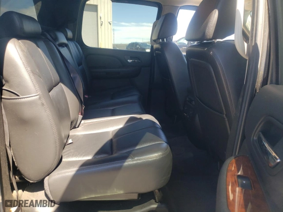 2008 Chevrolet Avalanche LTZ with VIN 3GNFK12368G264419, listed as a Copart auction lot 50466875 with 167,172 mi miles and Salvage Title. Bid and sale history available at carsss.com. Image 10.