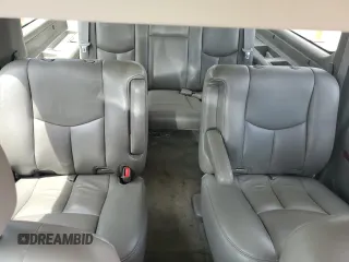 2006 Chevrolet Suburban Z71 with VIN 1GNFK16Z16J171303, listed as a Copart auction lot 61349645 with 158,488 mi miles and Salvage title. Bid and sale history available at DreamBid. Image 10.