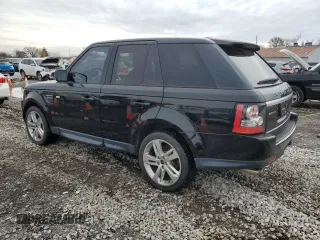 2013 Land Rover Range Rover Sport SC z VIN SALSH2E41DA770368, wystawiony jako Copart lot #81497774 z przebiegiem 176 511 mil mil oraz Czysty tytuł • Clean title. Historia ofert i sprzedaży dostępna na DreamBid. Obrazek 2.