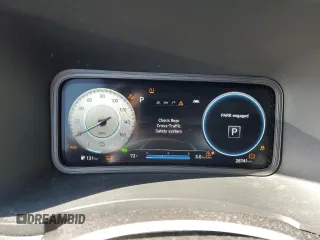 2022 Hyundai Kona Limited with VIN KM8K53AG8NU157472, listed as a Copart auction lot 62862115 with 28,741 mi miles and Clean title. Bid and sale history available at DreamBid. Image 9.