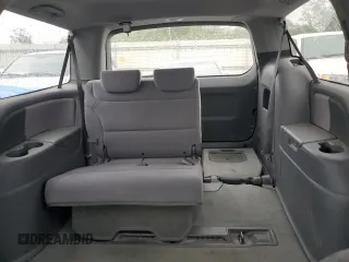 2007 Honda Odyssey EX z VIN 5FNRL38447B060110, wystawiony jako Copart lot #58851135 z przebiegiem 177 889 mil mil oraz Czysty tytuł • Clean title. Historia ofert i sprzedaży dostępna na DreamBid. Obrazek 10.