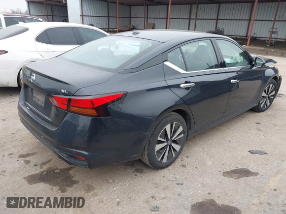 2020 Nissan Altima 2.5 SL with VIN 1N4BL4EV2LC211639, listed as a IAAI auction lot 41436499 with 95,814 mi miles. Bid and sale history available at carsss.com. Image 4.