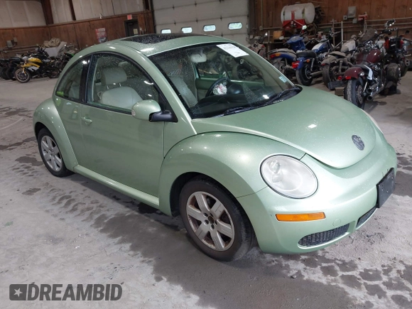 2007 Volkswagen Beetle с VIN 3VWRG31C47M511096, выставлен на аукционе IAAI как лот 42236158 с пробегом 130 880 миль миль и . История ставок и продаж доступна на DreamBid. Изображение 1.