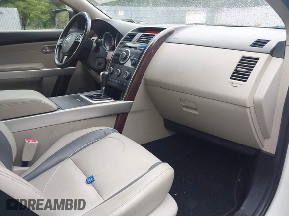 2008 Mazda CX-9 Touring with VIN JM3TB38V480134022, listed as a IAAI auction lot 42631757 with 177,846 mi miles and . Bid and sale history available at DreamBid. Image 5.