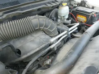 2009 Dodge 1500 SLT z VIN 1D3HB18TX9S757191, wystawiony jako IAAI lot #42522325 z przebiegiem 177 738 mil mil oraz . Historia ofert i sprzedaży dostępna na DreamBid. Obrazek 18.