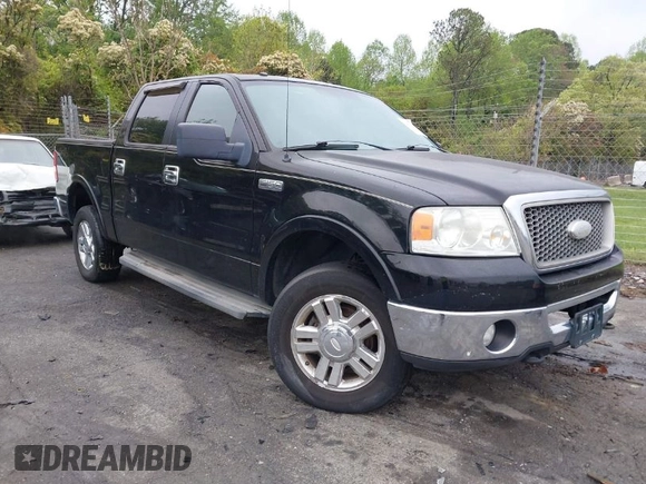 2006 Ford F-150 XLT with VIN 1FTPW14506KB52740, listed as a IAAI auction lot 42012144 with 288,242 mi miles. Bid and sale history available at carsss.com. Image 1.