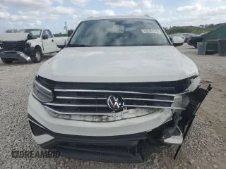 2022 Volkswagen Tiguan SE z VIN 3VV2B7AX7NM027421, wystawiony jako Copart lot #53280115 z przebiegiem 44 395 mil mil oraz Szkoda całkowita • Salvage title. Historia ofert i sprzedaży dostępna na DreamBid. Obrazek 5.