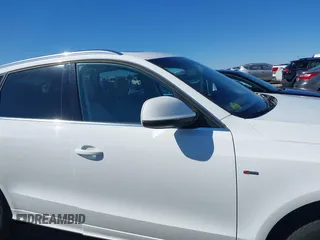 2014 Audi Q5 Premium Plus z VIN WA1DGAFP3EA062706, wystawiony jako IAAI lot #41579534 z przebiegiem 121 055 mil mil oraz . Historia ofert i sprzedaży dostępna na DreamBid. Obrazek 13.