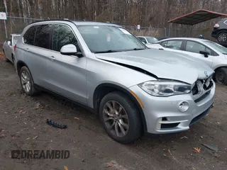 2016 BMW X5 xDrive50i with VIN 5UXKR6C53G0J83329, listed as a IAAI auction lot 41150598 with 81,136 mi miles. Bid and sale history available at carsss.com. Image 1.