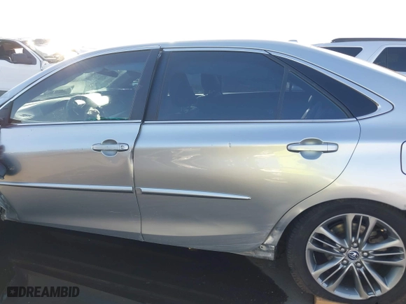 2015 Toyota Camry Hybrid LE with VIN 4T1BD1FK5FU161257, listed as a IAAI auction lot 41759927 with 116,853 mi miles. Bid and sale history available at carsss.com. Image 14.