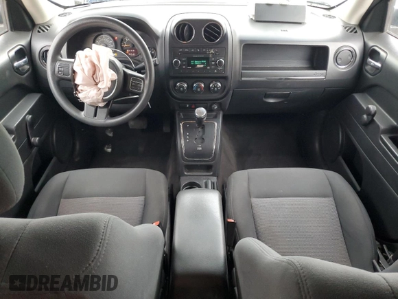 2015 Jeep Patriot Sport with VIN 1C4NJRBB6FD189938, listed as a Copart auction lot 54958105 with 82,518 mi miles and Salvage title. Bid and sale history available at DreamBid. Image 8.