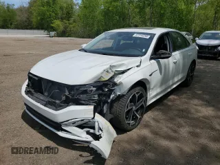2020 Volkswagen Passat z VIN 1VWEA7A32LC004720, wystawiony jako Copart lot #57310295 z przebiegiem 125 589 mil mil oraz Szkoda całkowita • Salvage title. Historia ofert i sprzedaży dostępna na DreamBid. Obrazek 1.
