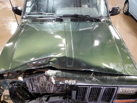 1998 Jeep Cherokee Sport with VIN 1J4FJ68S3WL146331, listed as a Copart auction lot 49420995 with 200,040 mi miles and Salvage Title. Bid and sale history available at carsss.com. Image 11.
