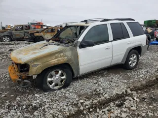 2006 Chevrolet TrailBlazer LT with VIN 1GNET13M762164464, listed as a Copart auction lot 47445405 with 0 mi miles and Salvage Title. Bid and sale history available at carsss.com. Image 1.