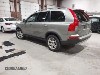 2007 Volvo XC90 I6 with VIN YV4CZ982071347164, listed as a IAAI auction lot 42020061 with 121,349 mi miles. Bid and sale history available at carsss.com. Image 3.