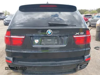 2013 BMW X5 xDrive35i z VIN 5UXZV4C51D0E11079, wystawiony jako IAAI lot #41875305 z przebiegiem 161 861 mil mil oraz . Historia ofert i sprzedaży dostępna na DreamBid. Obrazek 16.