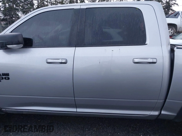 2019 Ram 1500 Classic Lone Star with VIN 1C6RR7LTXKS676370, listed as a IAAI auction lot 41350081 with 116,293 mi miles. Bid and sale history available at carsss.com. Image 14.