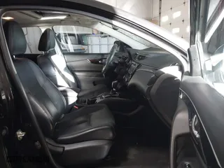 2018 Nissan Rogue Sport S with VIN JN1BJ1CR3JW282514, listed as a IAAI auction lot 41619650 with 149,522 mi miles. Bid and sale history available at carsss.com. Image 5.