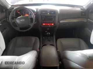 2009 Kia Borrego EX with VIN KNDJJ742X95019306, listed as a Copart auction lot 80396884 with 227,665 mi miles and Clean Title. Bid and sale history available at DreamBid. Image 8.