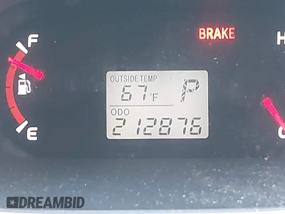 2009 Toyota Matrix S with VIN 2T1KE40E69C009155, listed as a IAAI auction lot 42336551 with 212,876 mi miles and . Bid and sale history available at DreamBid. Image 15.