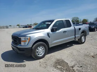 2022 Ford F-150 XL z VIN 1FTEX1EB7NKE37958, wystawiony jako Copart lot #54327705 z przebiegiem 64 746 mil mil oraz Szkoda całkowita • Salvage title. Historia ofert i sprzedaży dostępna na DreamBid. Obrazek 1.