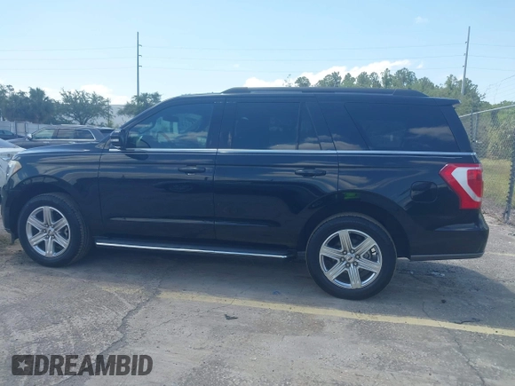 2019 Ford Expedition XLT z VIN 1FMJU1HT3KEA64385, wystawiony jako IAAI lot #42186424 z przebiegiem 225 978 mil mil oraz . Historia ofert i sprzedaży dostępna na DreamBid. Obrazek 14.