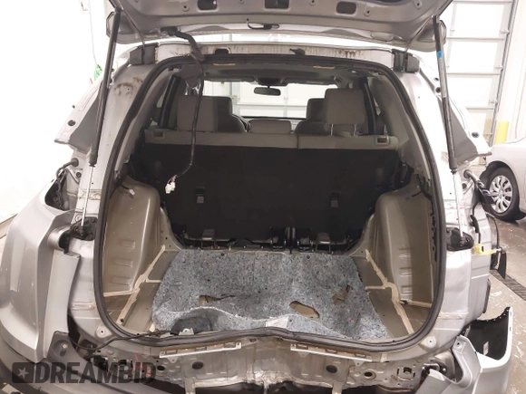 2020 Honda CR-V EX with VIN 2HKRW2H56LH661962, listed as a IAAI auction lot 41913507 with 31,695 mi miles. Bid and sale history available at carsss.com. Image 18.