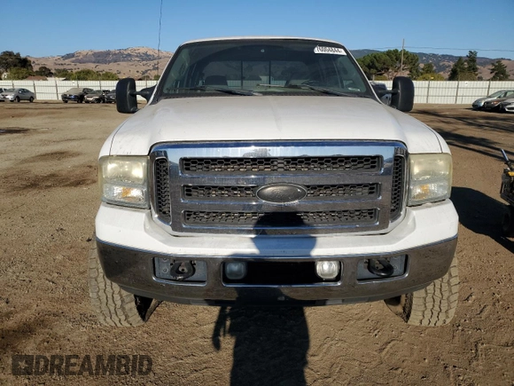 2006 Ford Super Duty F-250 XL with VIN 1FTSW21P86EA35864, listed as a Copart auction lot 76004844 with 173,753 mi miles and Salvage Title. Bid and sale history available at carsss.com. Image 5.