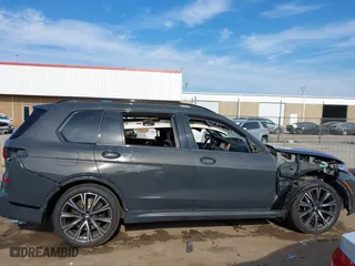 2022 BMW X7 M50i with VIN 5UXCX6C04N9J38729, listed as a IAAI auction lot 40948657 with 41,680 mi miles. Bid and sale history available at carsss.com. Image 14.