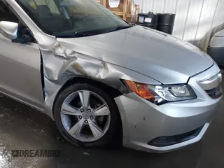 2015 Acura ILX with VIN 19VDE1F31FE006988, listed as a IAAI auction lot 41621229 with 50,222 mi miles. Bid and sale history available at carsss.com. Image 6.