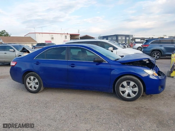 2011 Toyota Camry LE with VIN 4T1BF3EK0BU676202, listed as a IAAI auction lot 41912157 with 175,820 mi miles. Bid and sale history available at carsss.com. Image 14.