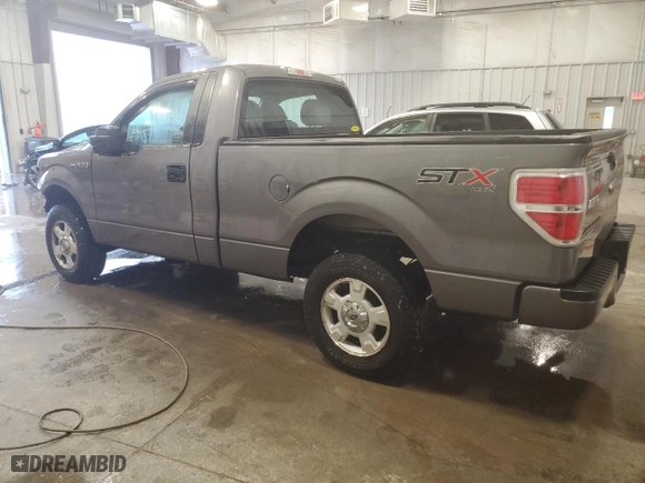 2014 Ford F-150 XL with VIN 1FTMF1EM2EKF70711, listed as a Copart auction lot 86523694 with 137,312 mi miles and Clean Title. Bid and sale history available at carsss.com. Image 2.