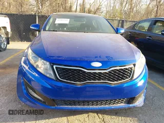 2013 Kia Optima SX with VIN 5XXGR4A67DG211425, listed as a IAAI auction lot 41901260 with 169,777 mi miles. Bid and sale history available at carsss.com. Image 6.