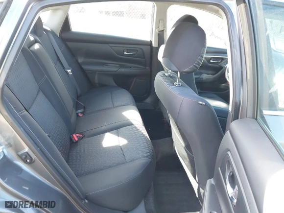2016 Nissan Altima 2.5 SR with VIN 1N4AL3AP1GN387220, listed as a IAAI auction lot 41555867 with 196,997 mi miles. Bid and sale history available at carsss.com. Image 8.