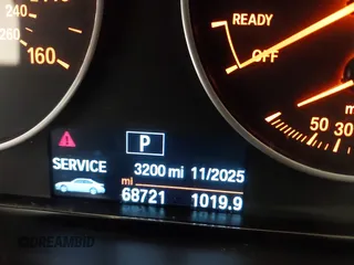 2018 BMW 3 Series 320i xDrive with VIN WBA8E5G5XJNU46855, listed as a IAAI auction lot 41526290 with 68,720 mi miles. Bid and sale history available at carsss.com. Image 7.