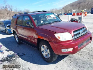 2005 Toyota 4Runner SR5 with VIN JTEBU14R658051910, listed as a IAAI auction lot 41691568 with 153,066 mi miles. Bid and sale history available at carsss.com. Image 1.
