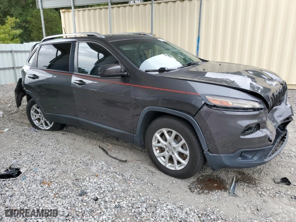 2016 Jeep Cherokee Altitude with VIN 1C4PJMCS7GW271788, listed as a Copart auction lot 83517694 with 108,940 mi miles and Non Repairable. Bid and sale history available at carsss.com. Image 4.