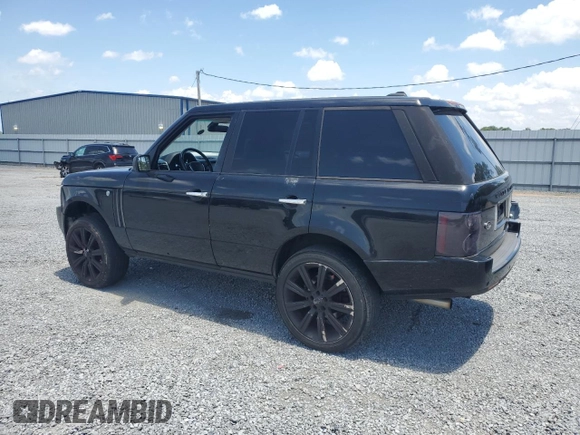 2007 Land Rover Range Rover SC z VIN SALMF13477A260980, wystawiony jako Copart lot #61795715 z przebiegiem Nie podano mil oraz Czysty tytuł • Clean title. Historia ofert i sprzedaży dostępna na DreamBid. Obrazek 2.