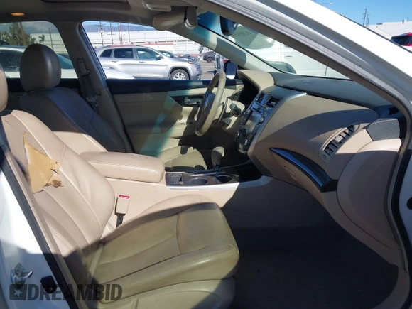 2013 Nissan Altima SV with VIN 1N4BL3AP7DN431432, listed as a IAAI auction lot 41389189 with 227,047 mi miles and . Bid and sale history available at DreamBid. Image 5.