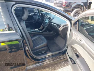 2017 Ford Fusion SE с VIN 3FA6P0HD9HR157122, выставлен на аукционе IAAI как лот 42062159 с пробегом 20 669 миль миль и . История ставок и продаж доступна на DreamBid. Изображение 5.
